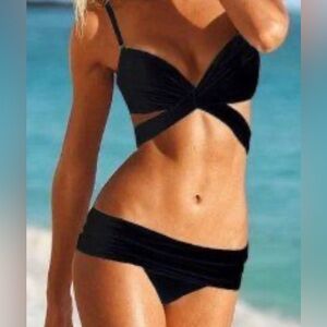 Black criss cross padded bikini set size small